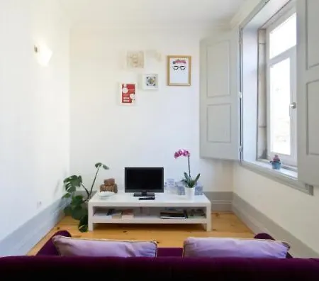 A Da Maria Ildefonso Apartment *