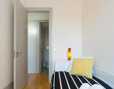 A Da Maria Ildefonso *